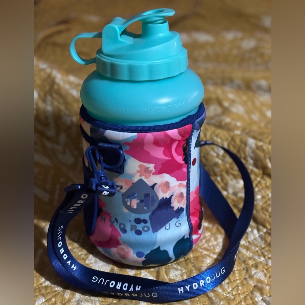 HydroJug with sleeve 🩷🩵